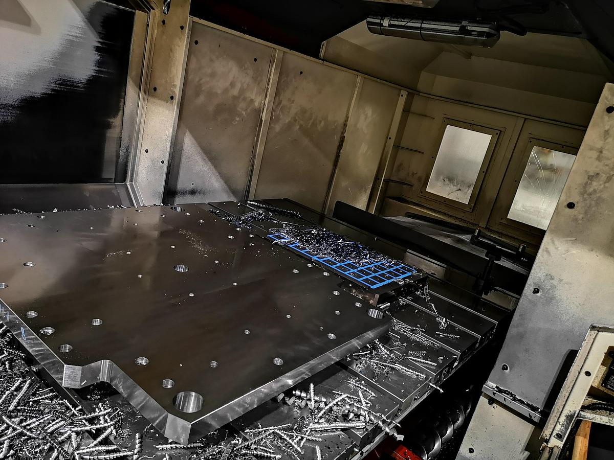 Used GANTRY TYPE HARTFORD HSA 2215