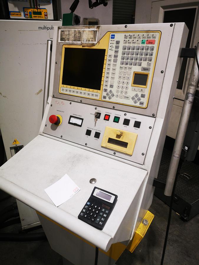 Used 5 AXIS - SPARK EROSION OPS INGERSOLL GANTRY 800 ADAMPT MAT 05 -2009