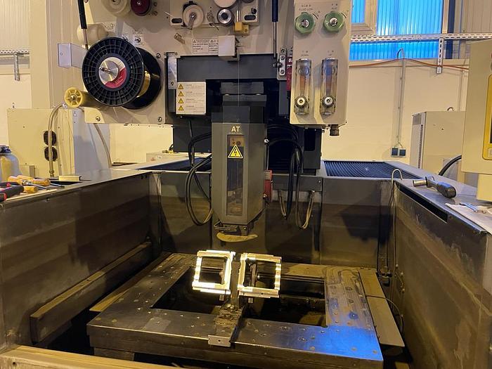 Used EDM - MITSCHUBISHI FA 20 S  WIRE EROSION 