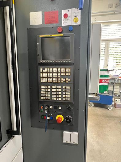 Used 5 AXIS - TWIN PALLET STAMA MC331 S -5 AXIS MACHINING CENTER
