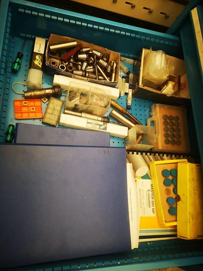 Used EMCO HYPERTURN 665 TWIN SPINDLE TWIN TURRET WITH BARR FEDER FULL DRAWER OF TOOLS