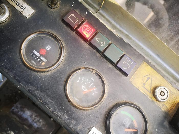 Used FORKLIFT 25 TON - MORA