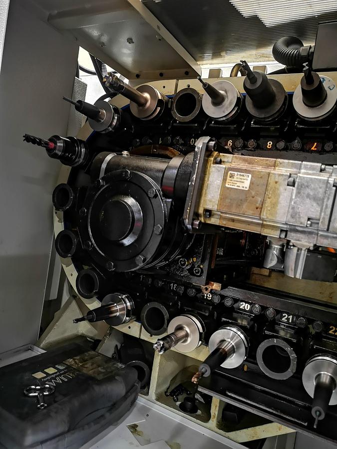 Used 5 AXIS MILLING SPINNER - U630 - 2015 