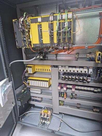 Used STAMA  MC 526 COMPACT