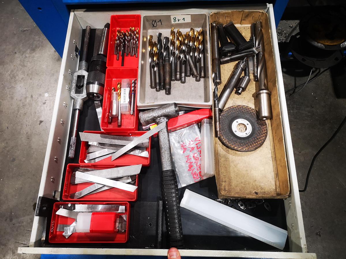 Used HARTFORD HCMC-13 -2013  FULL EQUIPED WITH TOOLINGS AND ACCESSORIESS