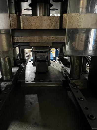 Used CNC TUBE PUNCHING MACHINE