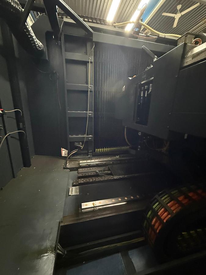 Used DMG-DMF 360/11 5 AXIS /SIEMENS 18.000 + ADDITIONAL 6TH AXIS FOR HORIZONTAL TURNING LEHMANN