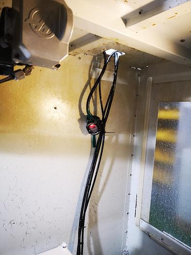 Used VERTICAL MACHINING CENTER HAAS VF2 TR - WITH COOLING TROUGH SPINDLE