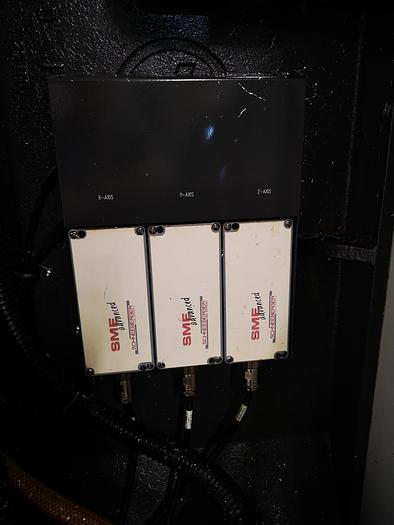 Used VERTICAL MACHINING CENTER HAAS VF2 TR - WITH COOLING TROUGH SPINDLE