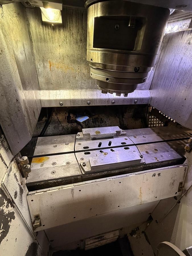 Used CNC VERTICAL LATHE EMAG VL3 -2004 