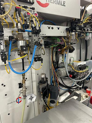 Used HERMLE C30U -5AXIS SIMULTANIUS WITH COMPLETE TOOLINGS