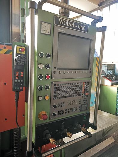 Used CNC BORING MILL WOTAN RAPID 1 WITH HUGE AMOUNT OF TOOLING