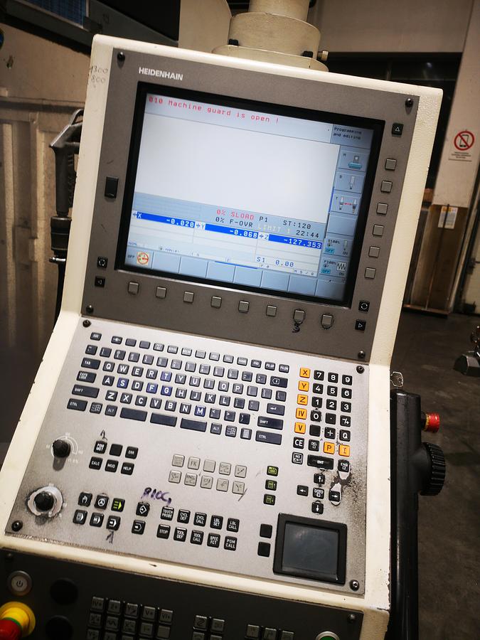 Used HARTFORD HCMC-13 -2013  FULL EQUIPED WITH TOOLINGS AND ACCESSORIESS