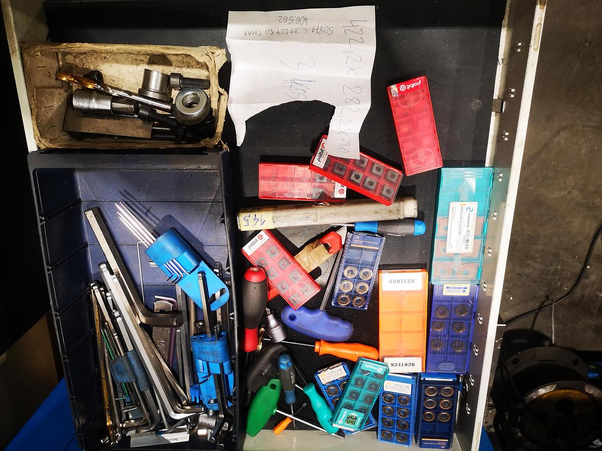 Used HARTFORD HCMC-13 -2013  FULL EQUIPED WITH TOOLINGS AND ACCESSORIESS