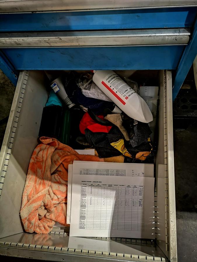 Used CNC 5 AXIS MILLING - HERMLE C40U-2009-WITH FULL TOOLS ACCESSORIESS