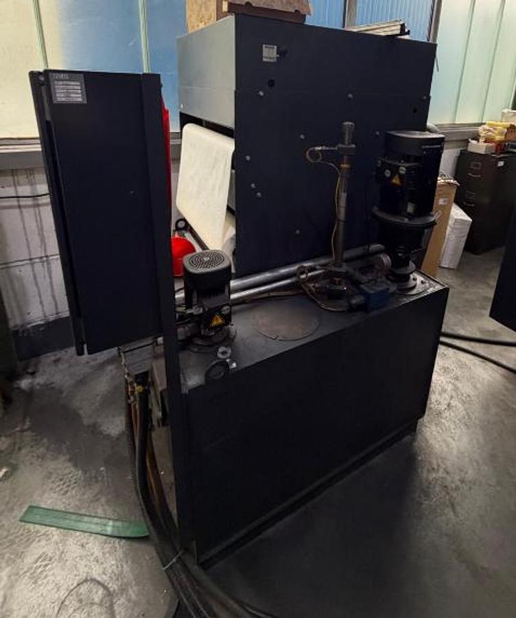 Used USED CNC DMF260/11 WITH TOOLS AND ACCESSORIESS