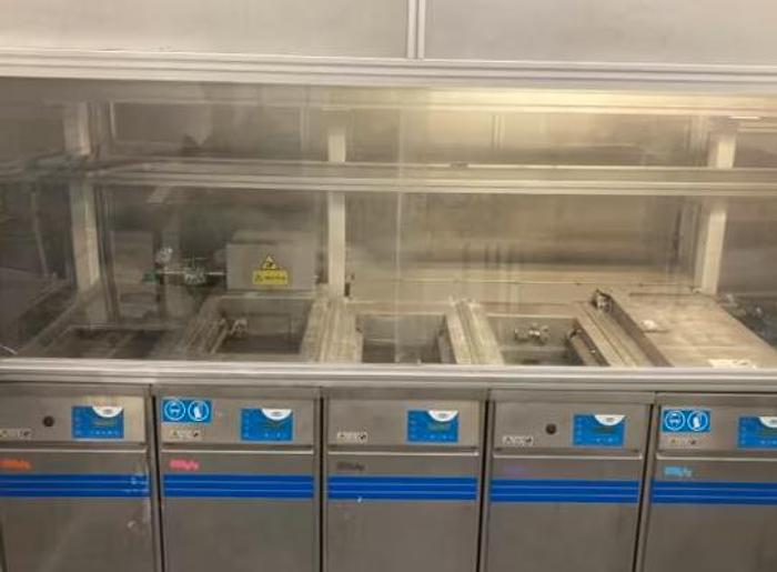 Used ULTRASONIC BATCH WASHING - FINNSONIC V031A VERSA 