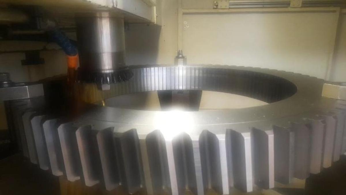 Used GEAR HOBBER LORENZ  1250 