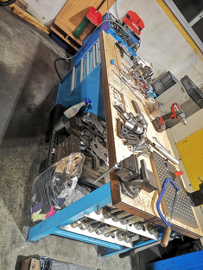 Used CNC 5 AXIS MILLING - HERMLE C40U-2009-WITH FULL TOOLS ACCESSORIESS