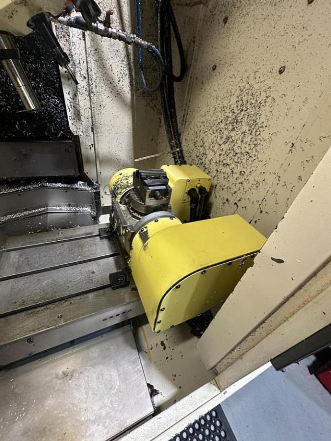 Used CNC Fanuc Robodrill T21iE 5-Axis Vertical Machining Centre – 2007 T21iE 5-Axis