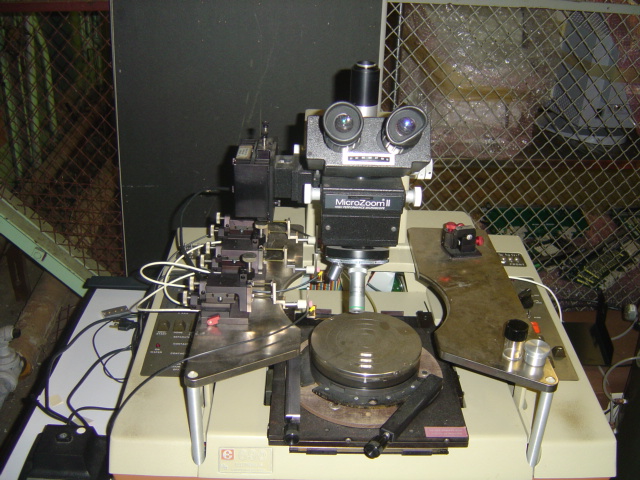 Used Electroglas 690 Prober