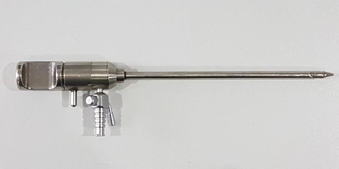 Used Dyonics Zystoskop 4491 mit Füllstange Obturator 4356