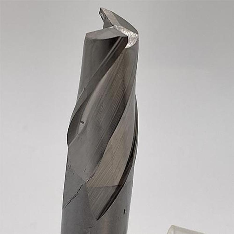 Snail Tools HSS Co Two Flute End Mill (16 x 16 x 32 x 92MM)