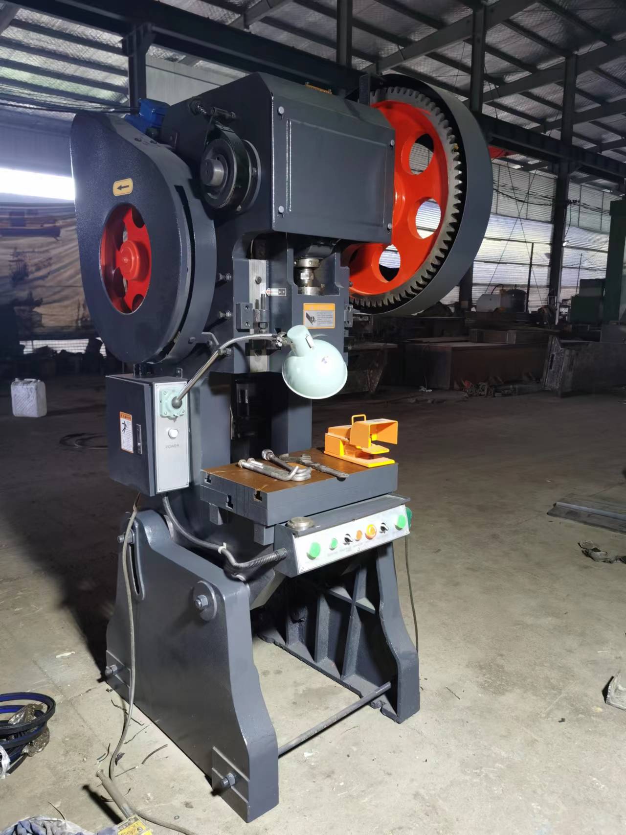 C-Frame Hydraulic Press