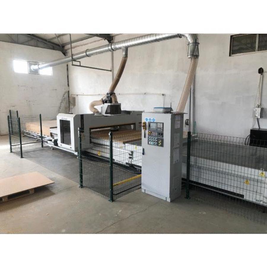 Venom CNC Machining Center