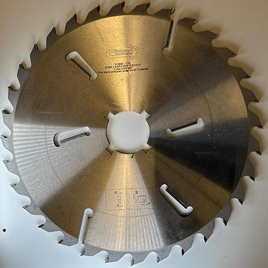 INDUSTRIAL GENERAL PURPOSE CIRCULAR SAW BLADE 18″ (450 MM) 32-TEETH FOR WOOD AND HARDWOOD
