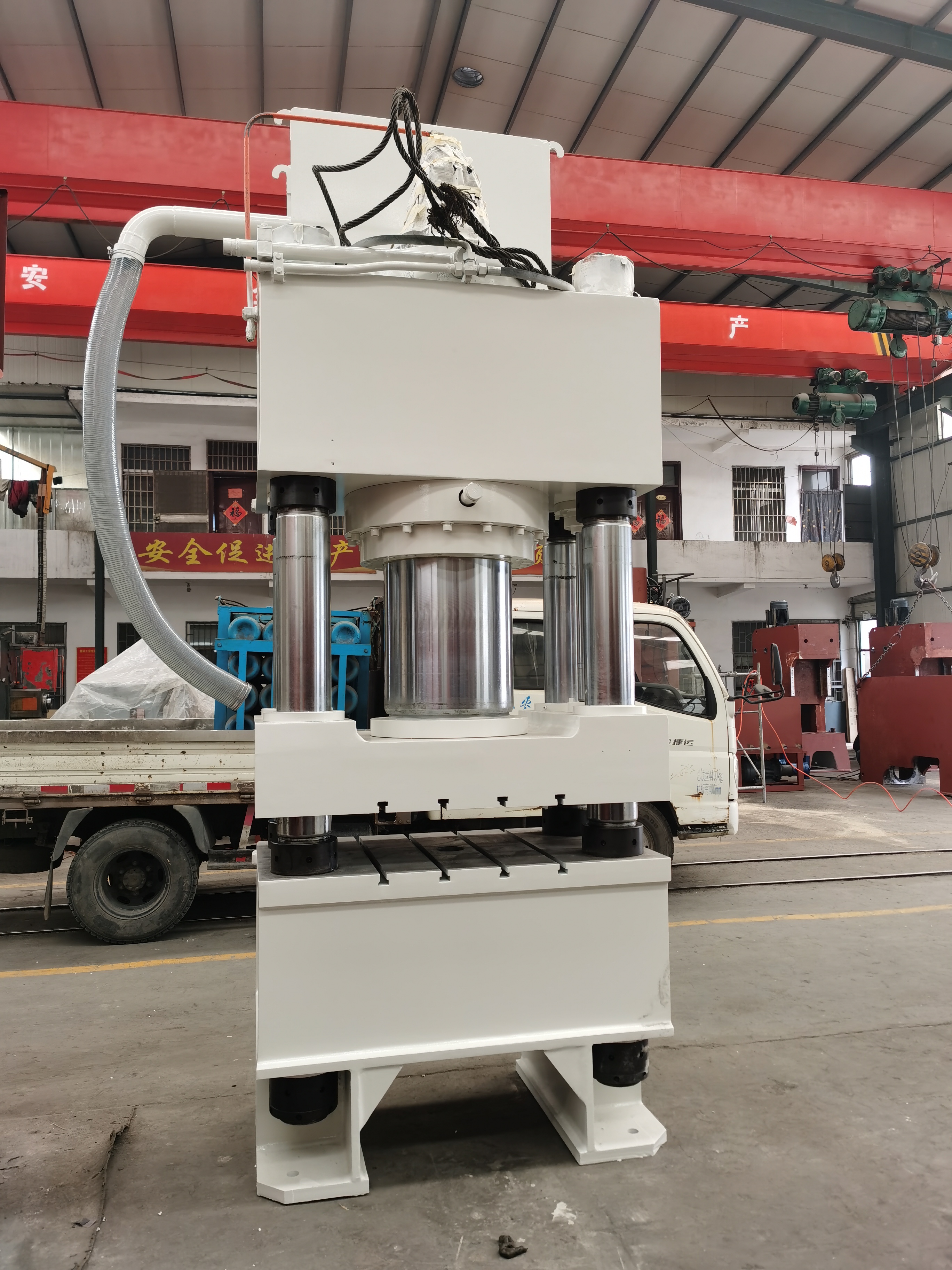 Double Action Hydraulic Press 200