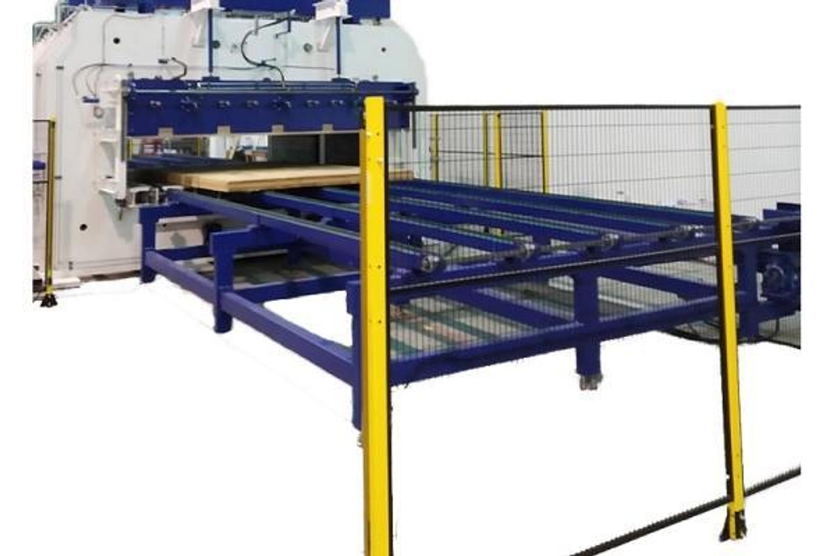 Model X LAM