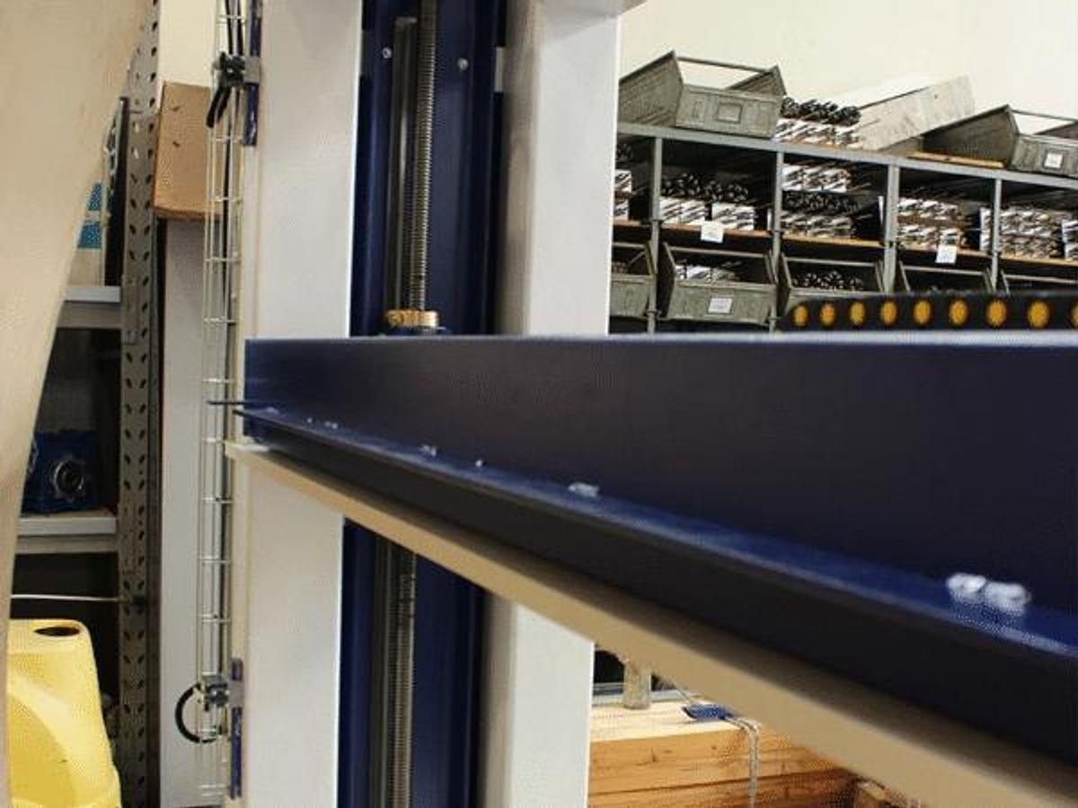 CPB Model Mobile Cabinet Body Clamp