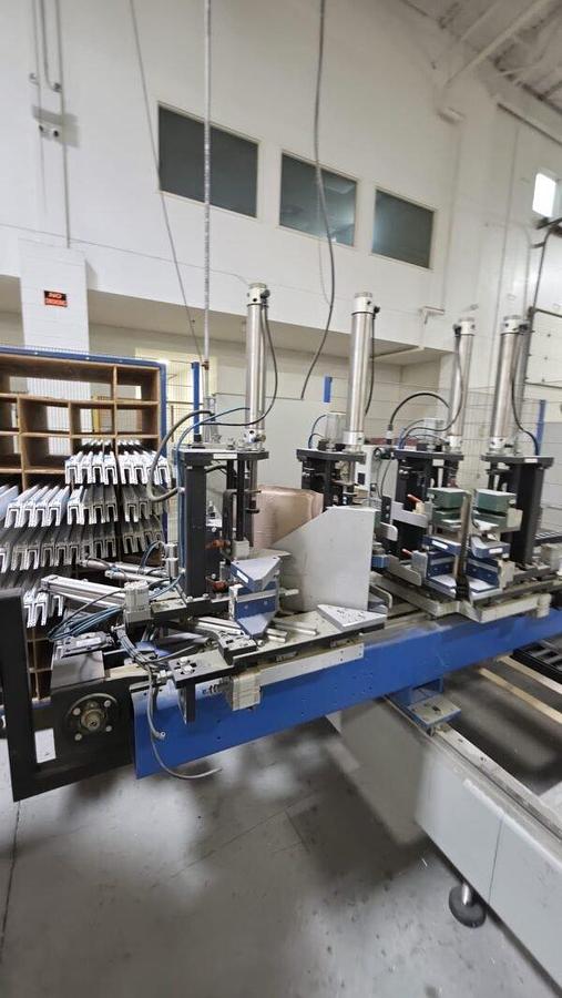 Used Used Sturtz 4 Head Welder