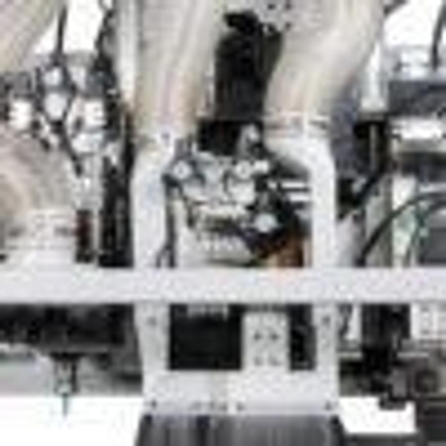 Spear 6RME ATC Six-Side Drilling and Milling Center