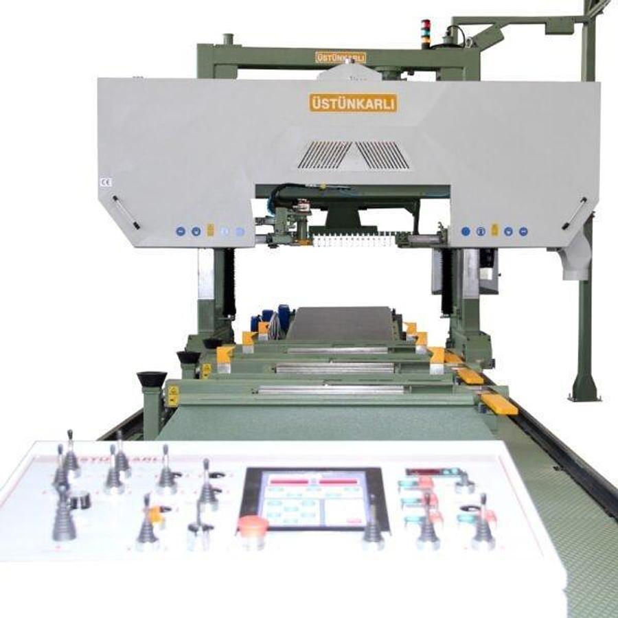 Horizontal Log Bandsaw