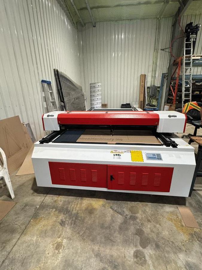 Large table c02 laser cutting machine