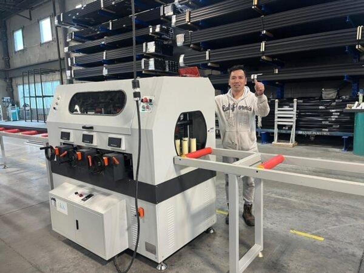 Thermal Break Polyamide Strip Zipping Machine