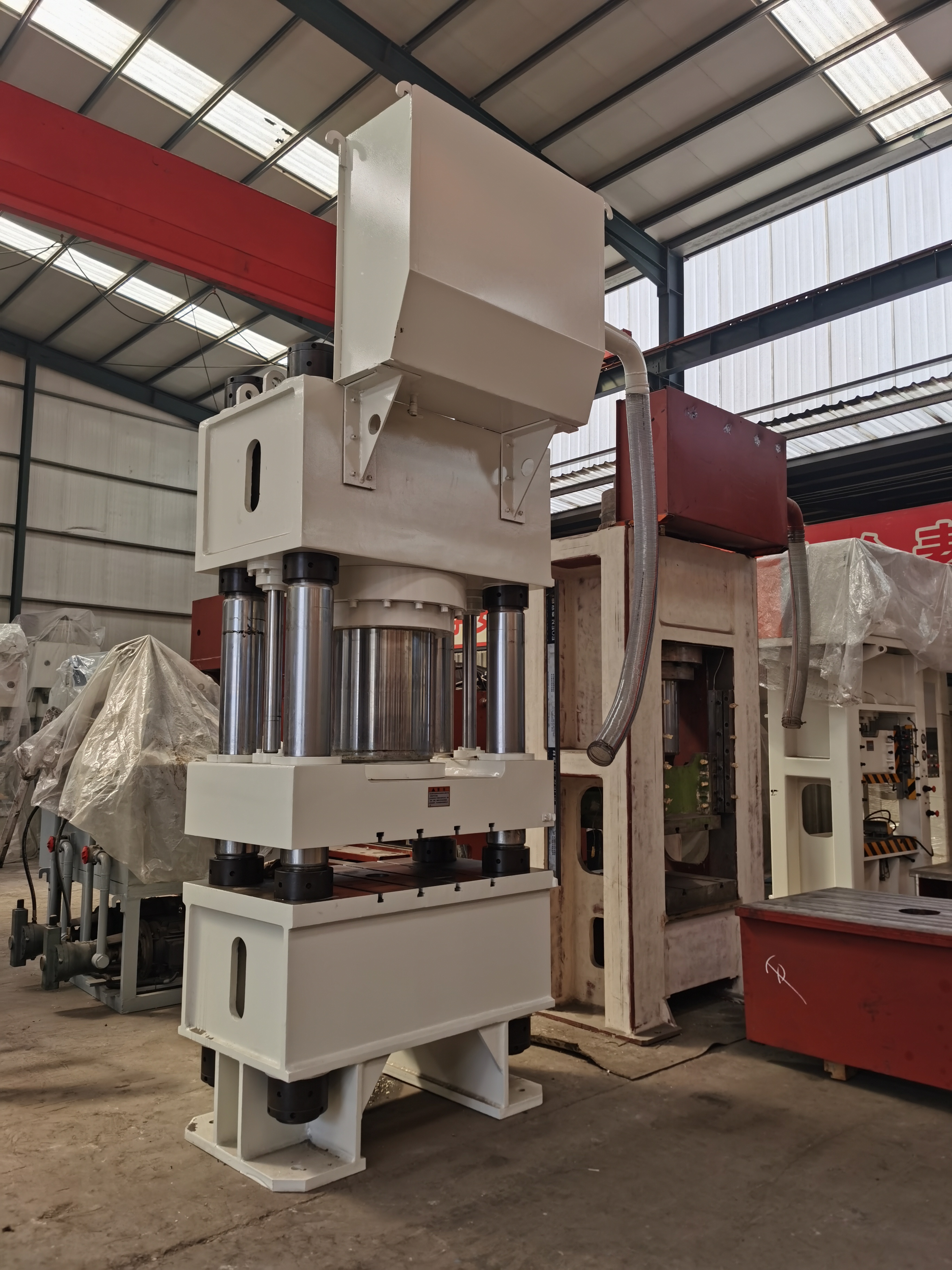 Double Action Hydraulic Press 200