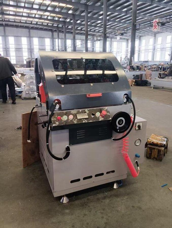 Thermal Break Assembly Knurling Machine