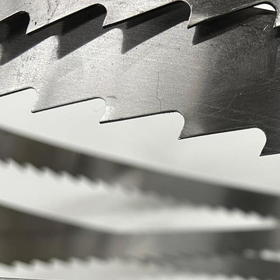 Snail Tools 196″ Hardened Teeth Wood Bandsaw Blade (4978mm x 38mm)