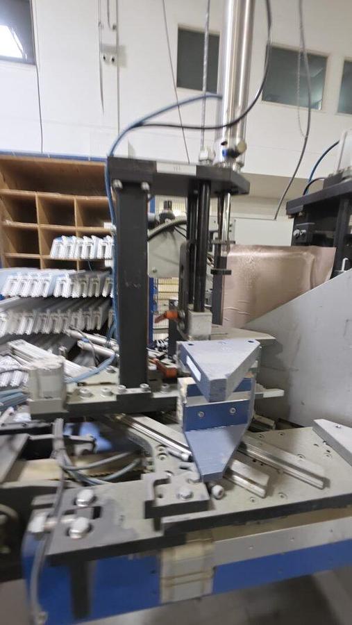 Used Used Sturtz 4 Head Welder