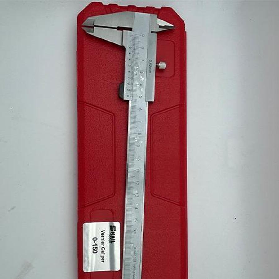 Snail Tools Precision Vernier Caliper (0-150mm / 0.02mm)