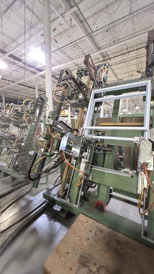 Used Used Urban 4 Head Vertical Welder for Sale