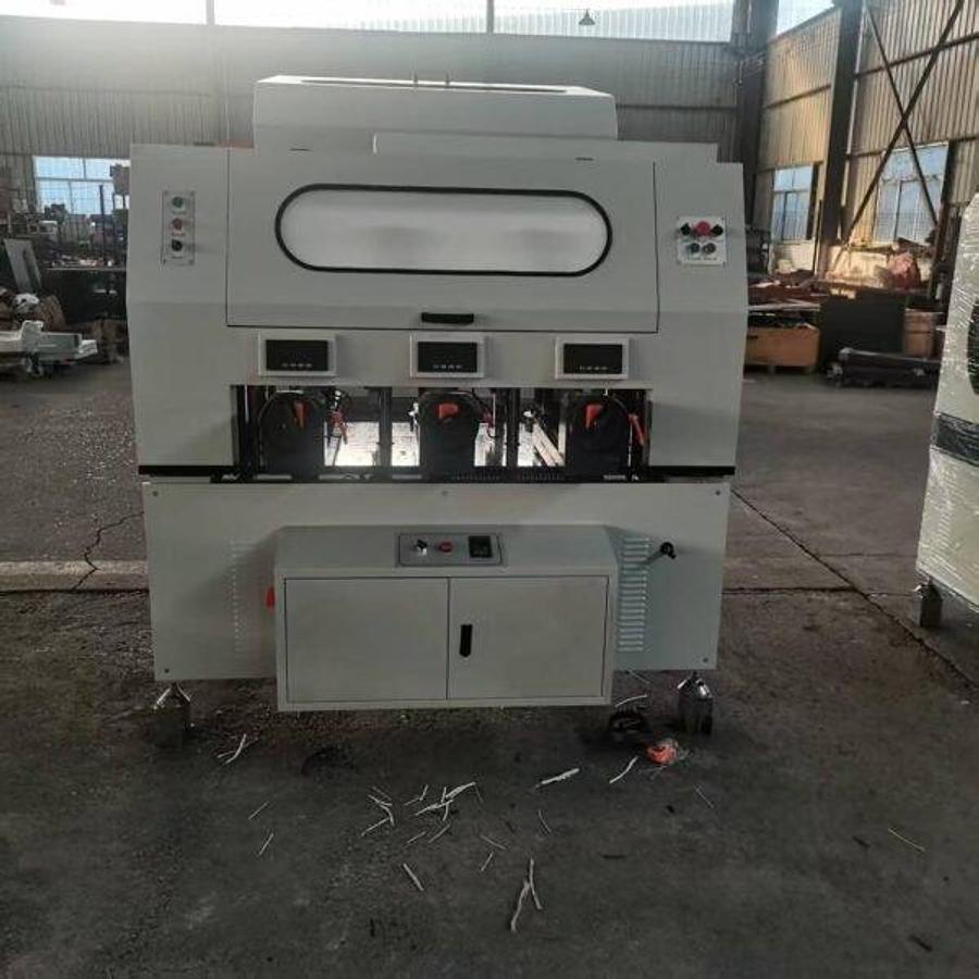 Thermal Break Polyamide Strip Zipping Machine