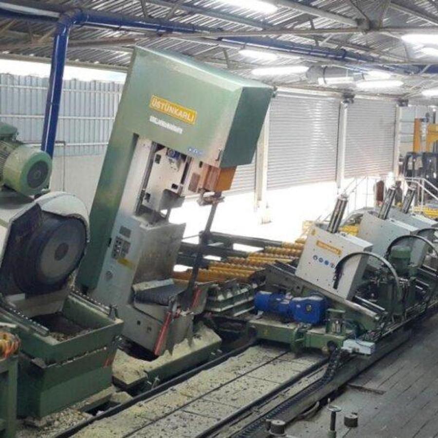 Inclined Log Bandsaw
