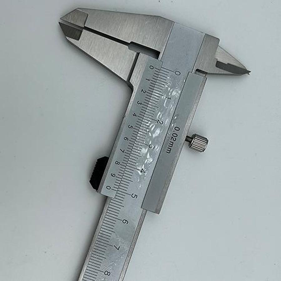 Snail Tools Precision Vernier Caliper (0-150mm / 0.02mm)