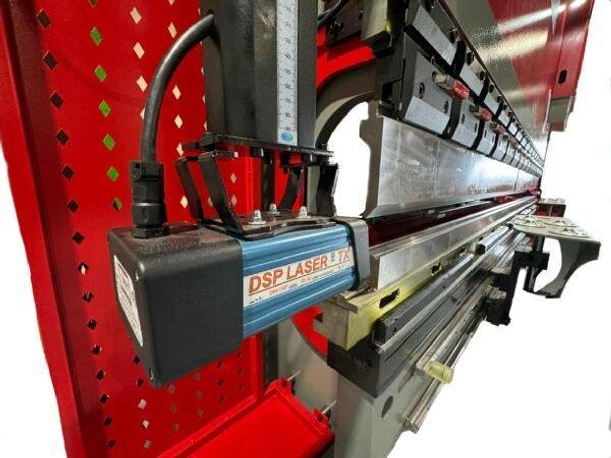 Hydraulic Press Brake