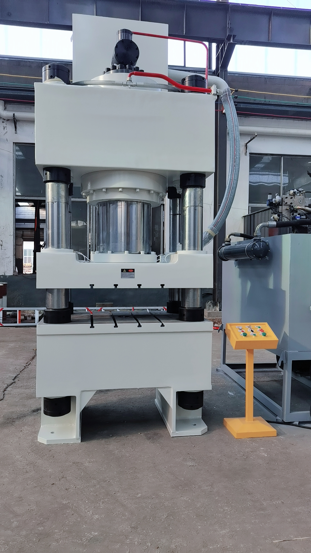 Double Action Hydraulic Press 500
