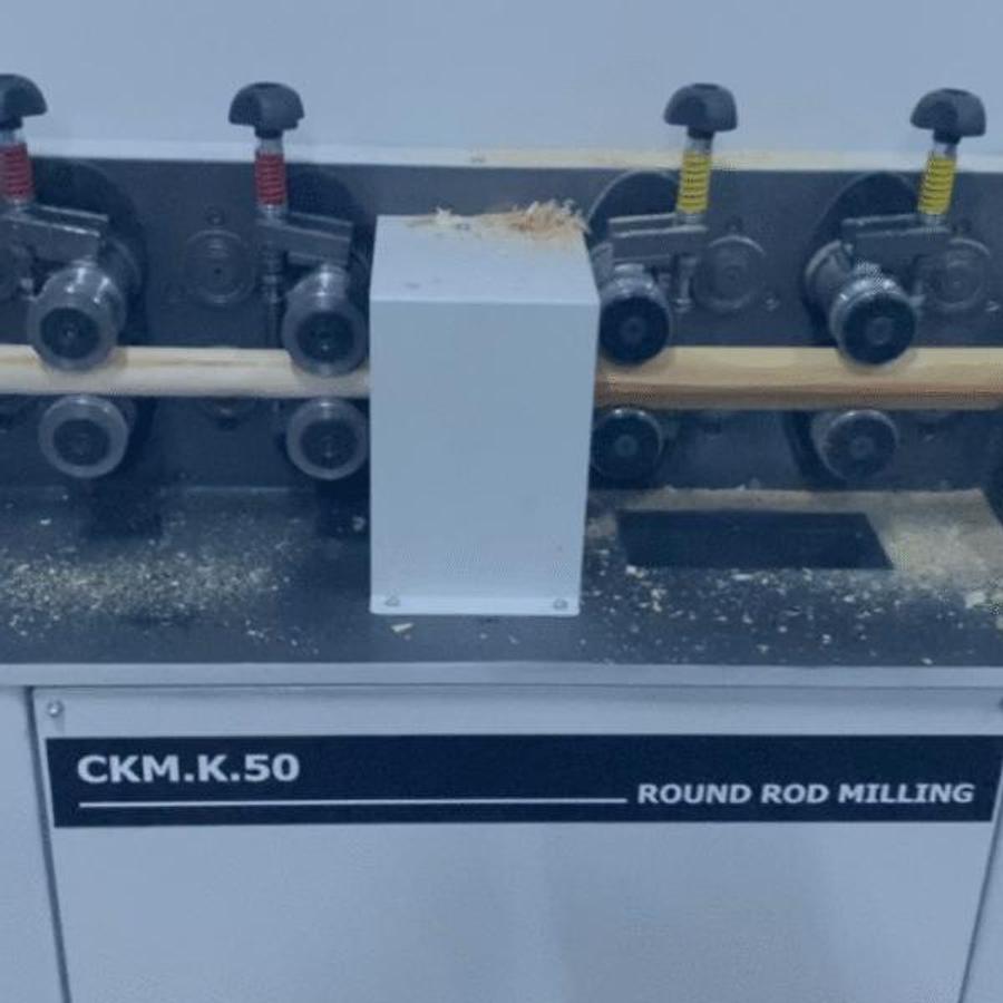 Straight Round Rod Milling Machine